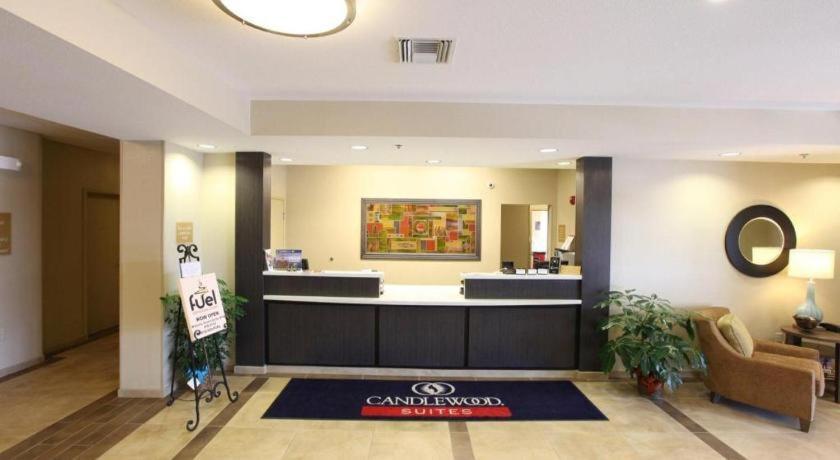 Candlewood Suites Saint Joseph By Ihg Exterior foto